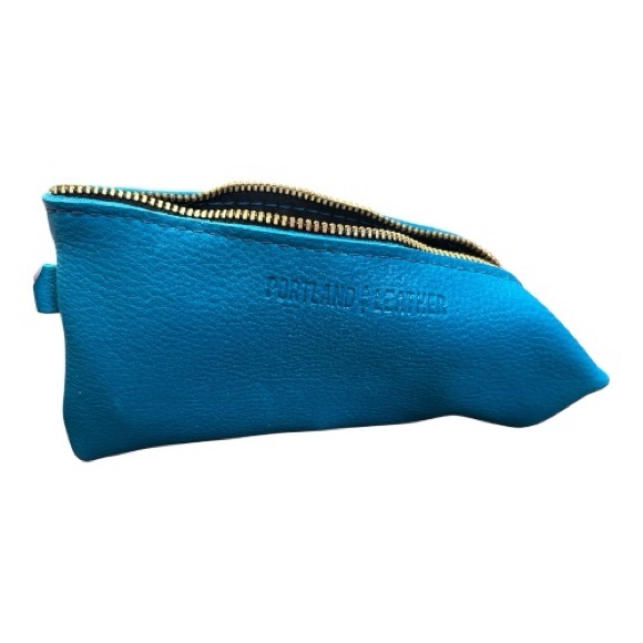 NWT Portland Leather Goods Alpine Pouch Organizer Bag Blue - Picture 2 of 5